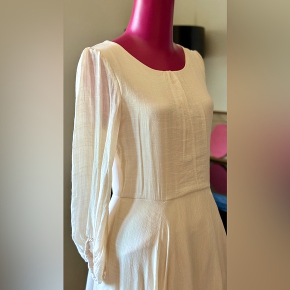 RAELYNNE DRESS IN ECRU - Picture 7 of 9